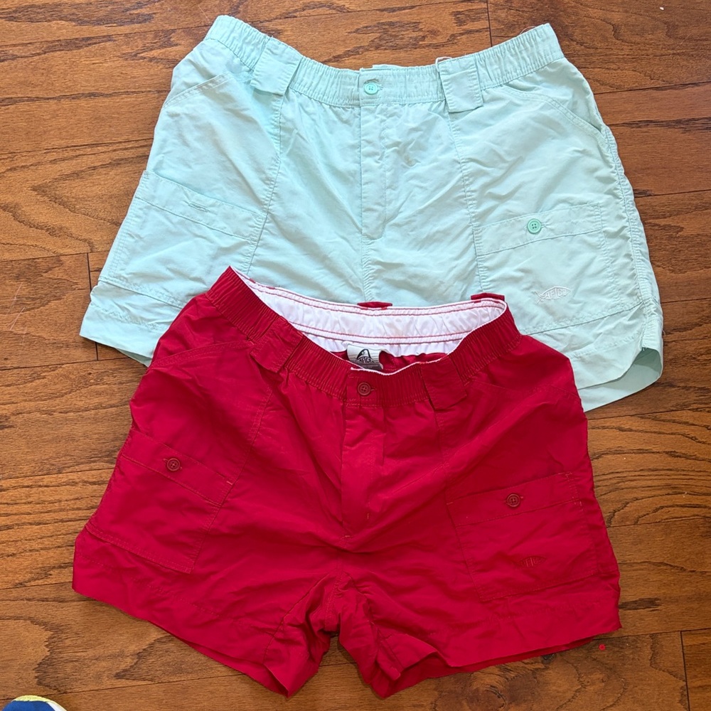 AFTCO Men's Mint and Red Shorts